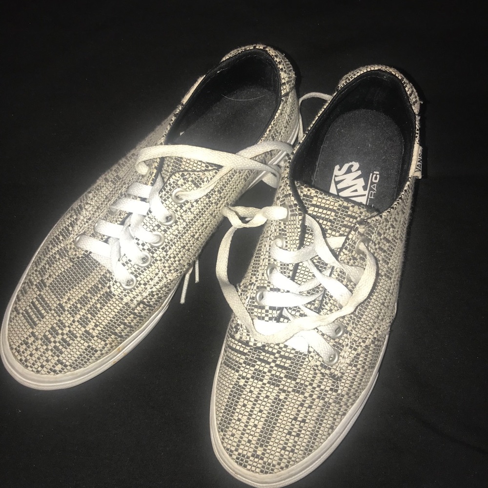 Fabric Black & White Vans, women’s size 7